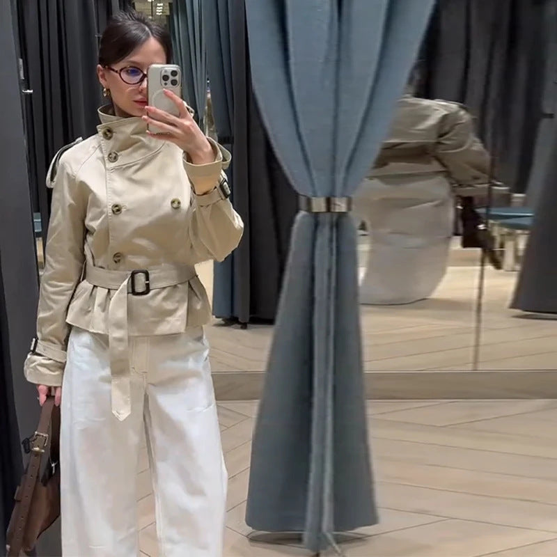 Damen Eleganter Kurz-Trenchcoat mit doppelter Knopfleiste und Taillengürtel EB