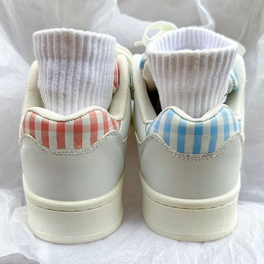 Damen Sneakers mit karierter Applikation und bequemer Dämpfung EB