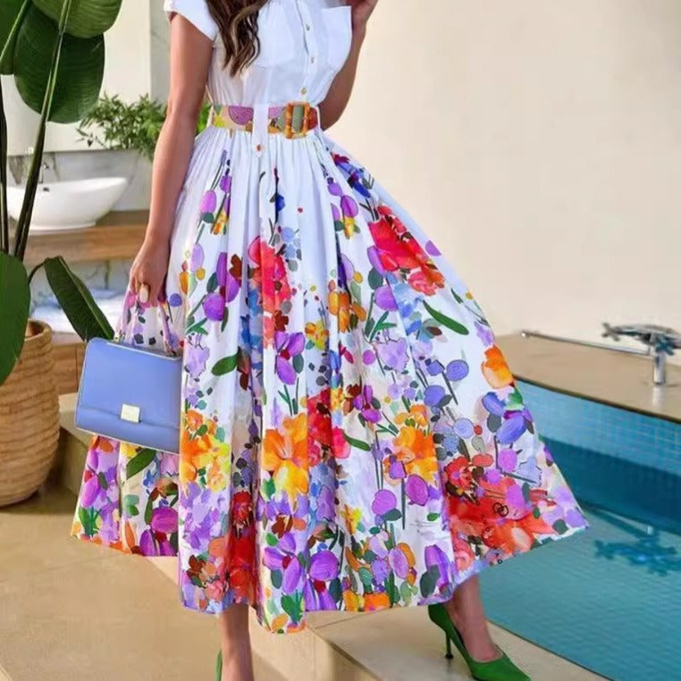 Damen Maxikleid mit floralem Print und femininer Silhouette EB