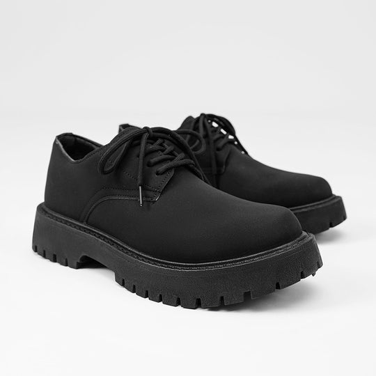 Damen Schnürschuhe mit rutschfester Sohle und robustem Obermaterial EB
