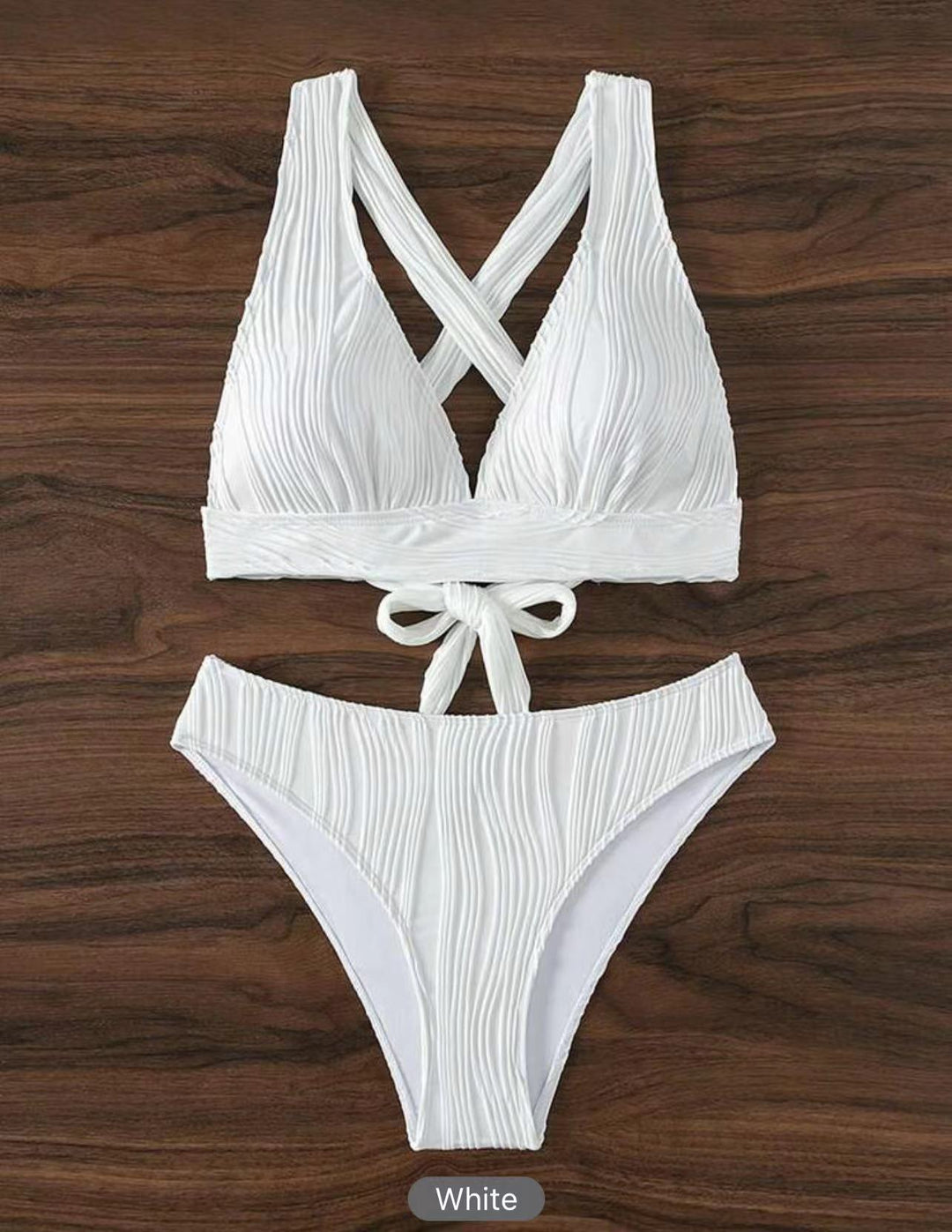 Damen Bikini-Set mit modernem Wickeldesign und geschmackvollen Rippendetails EB