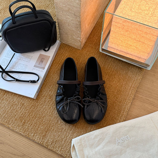 Damen Ballerinas mit elastischem Riemen und metallischem Glanz EB