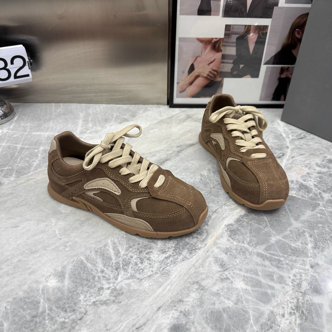 Damen sportliche Sneaker mit atmungsaktivem Obermaterial und rutschfester Sohle EB
