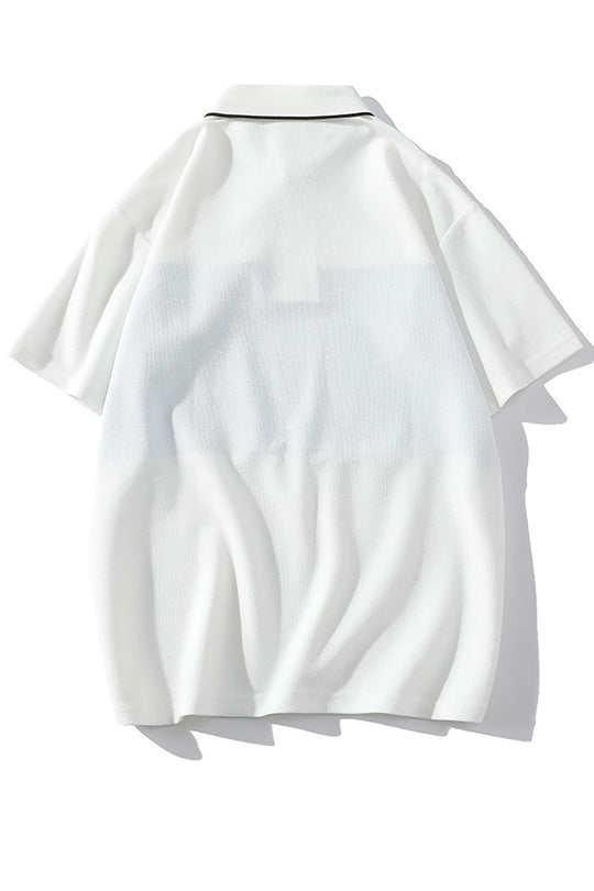Herren Poloshirt mit modernem Schriftzug und praktischem Brusttaschen EB