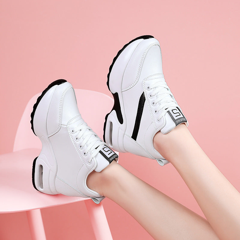 Damen Modische Sneaker mit innovativer Dämpfungstechnologie EB