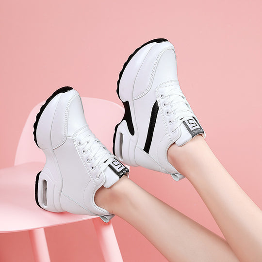 Damen Modische Sneaker mit innovativer Dämpfungstechnologie EB