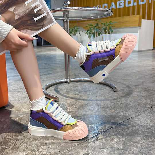 Damen Sportliche Sneaker mit atmungsaktiver Obermaterialstruktur und rutschfester Sohle EB