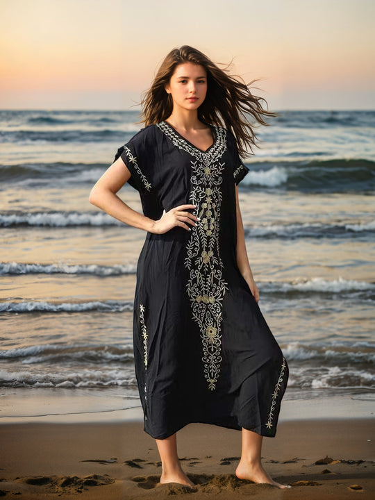 Damen eleganter Strandüberwurf mit filigranem Stickereidesign EB