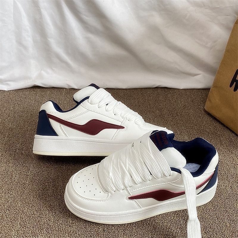 Damen Sportliche Sneakers mit durchgehend gepolsterter Innensohle und rutschfester Sohle EB