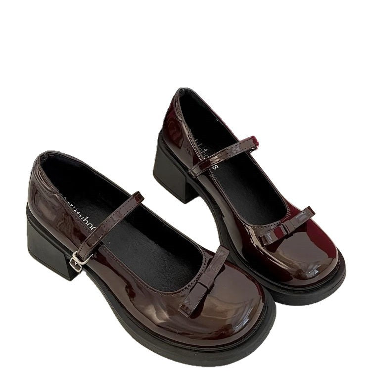 Damen Modische Mary Jane Pumps mit auffälliger Schnalle und bequemem Absatz EB