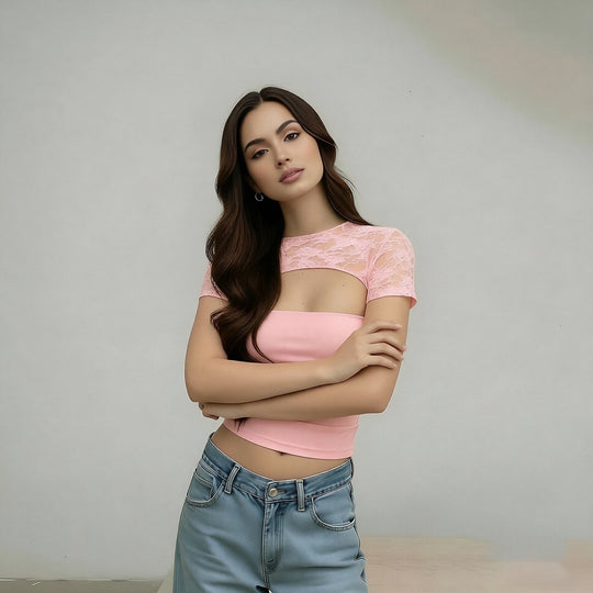 Damen Cropped Top mit Spitzenmuster und figurbetontem Schnitt EB