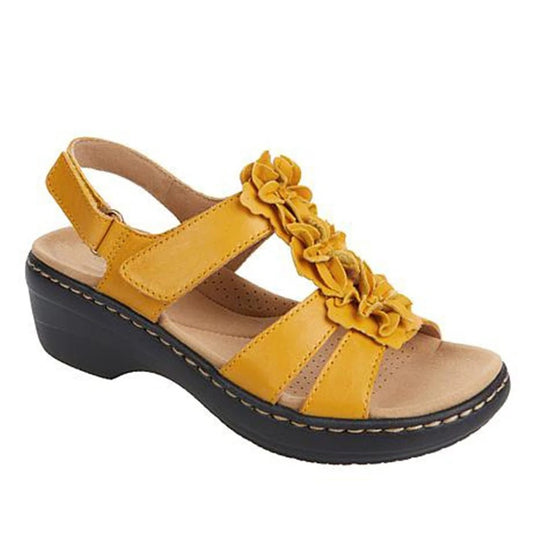 Damen Komfortable Riemchen-Sandalen mit dekorativem Faltendesign EB