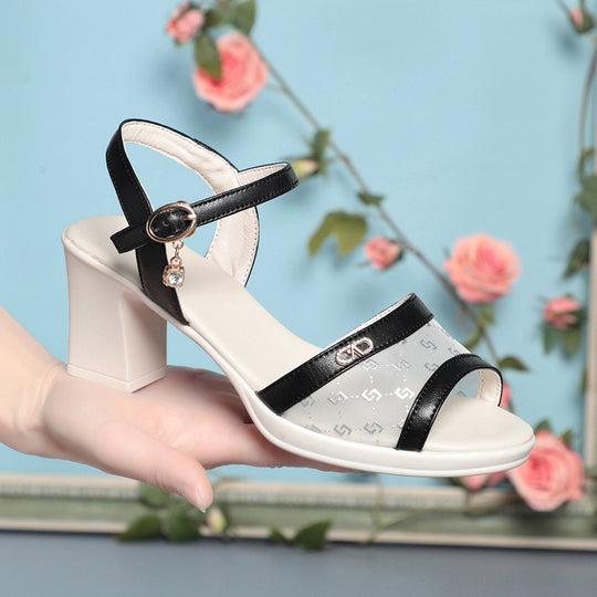 Damen Absatzsandalen mit verstellbarem Riemen und modischen Akzenten EB