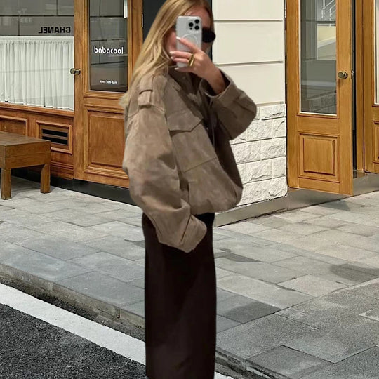 Damen Fetziges Wildlederjacke mit praktischen Taschen EB