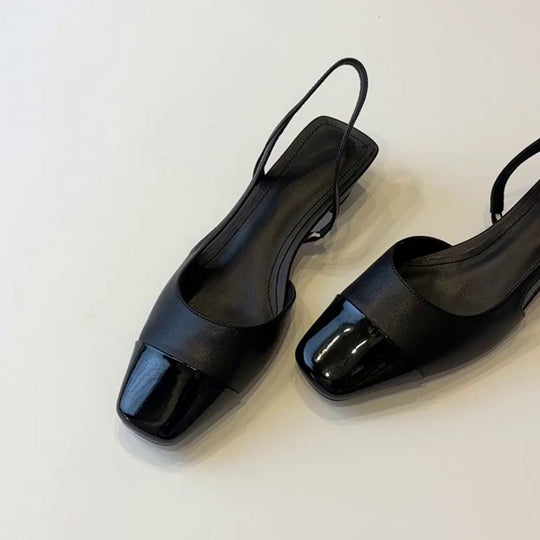 Damen Slingback-Pumps mit glänzender Kappe und modischem Riemchen EB