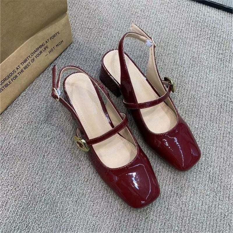 Damen Slingback-Pumps mit breitem Blockabsatz und dekorativem Schnallenakzent EB