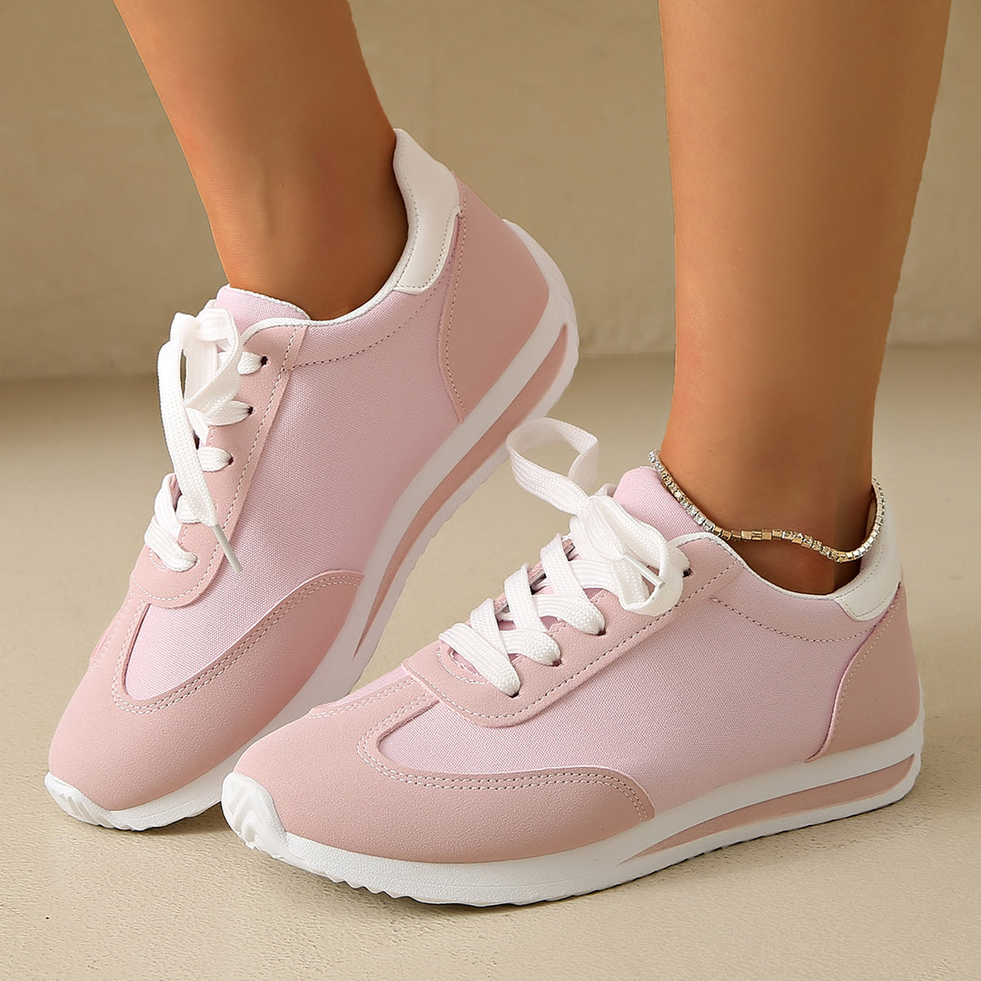 Damen Sportliche Sneakers mit luftiger Mesh-Oberfläche und flexibler Laufsohle EB