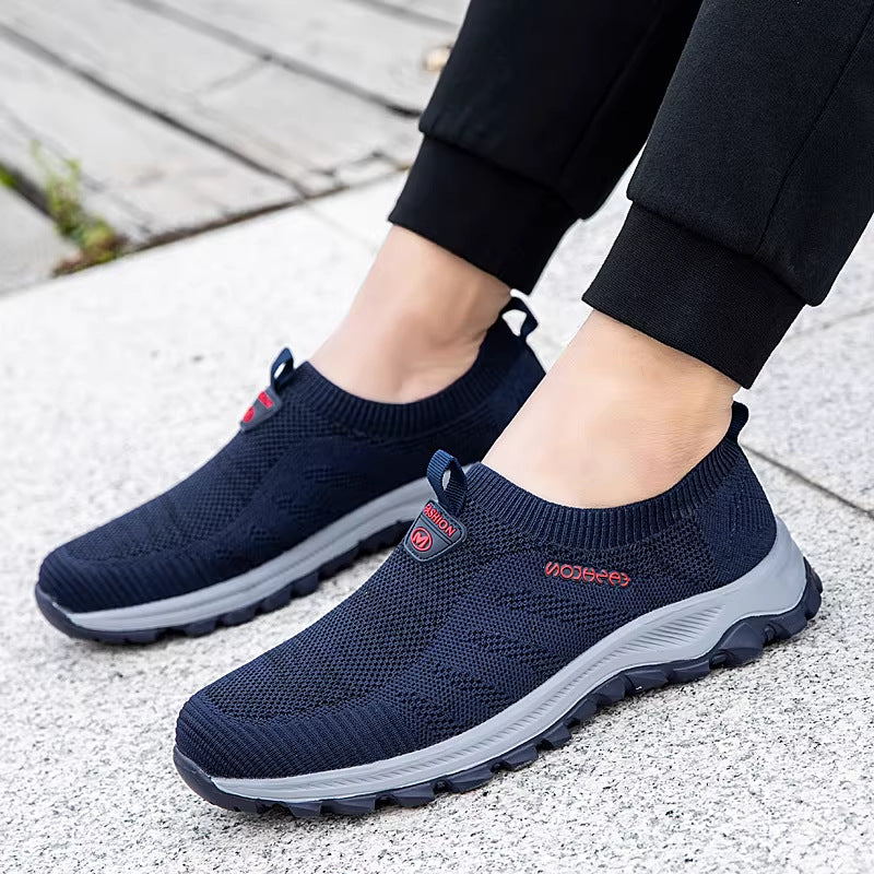 Damen Relaxed Slip-On Sneakers mit atmungsaktivem Strickoberteil und rutschfester Sohle EB