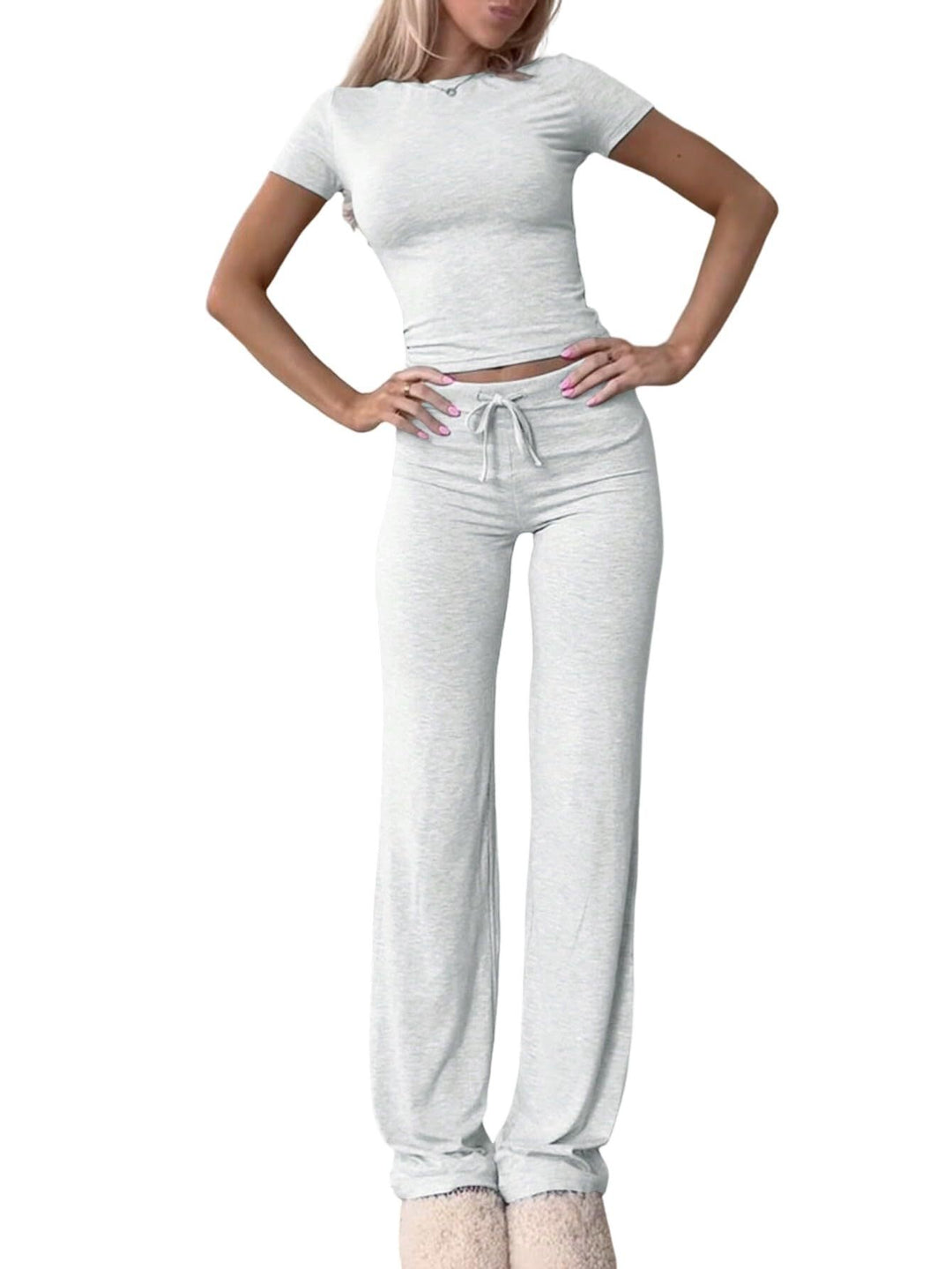 Damen lässiges Lounge-Set mit figurbetontem Oberteil und bequemer Hose EB