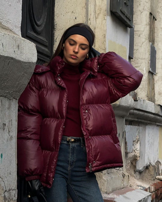 Damen Steppjacke mit voluminösem Schnitt und hohem Kragen EB