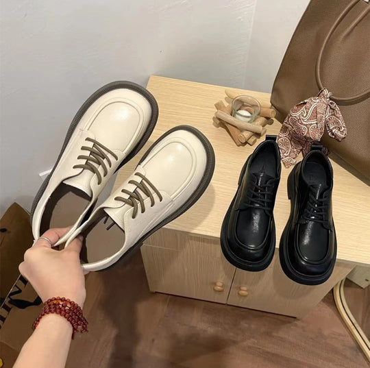 Damen Komfortable Schnürschuhe mit innovativem Design und rutschfester Sohle EB