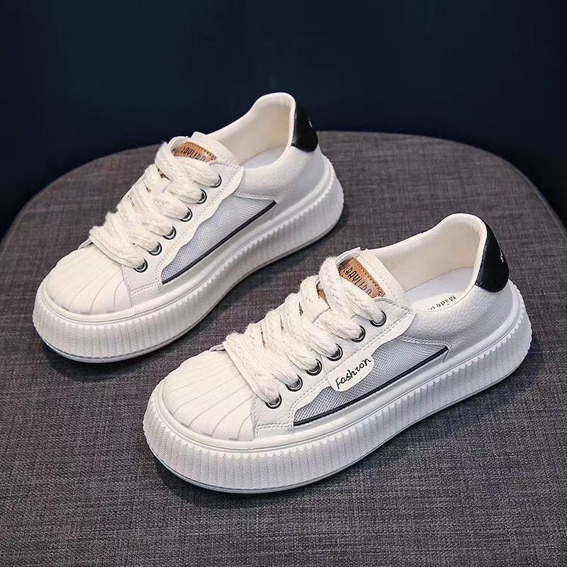 Damen Sneakers mit hohem Plateau und atmungsaktivem Obermaterial EB