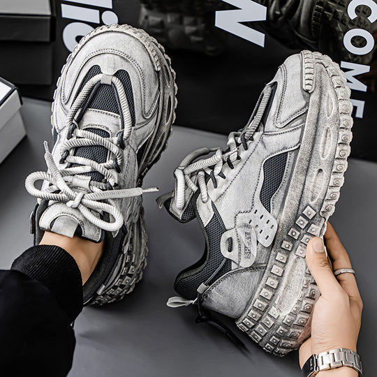 Damen Sportliche Sneakers mit dynamischem Design und dämpfendem Sohlenprofil EB