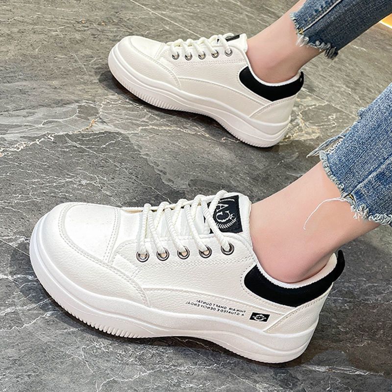 Damen Lässige Sneakers mit atmungsaktiver Oberflächenstruktur und dämpfender Sohle EB