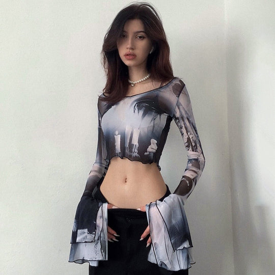 Damen Langarm Crop-Top mit kreative Grafik-Printdetails und ausgestellten Ärmeln EB