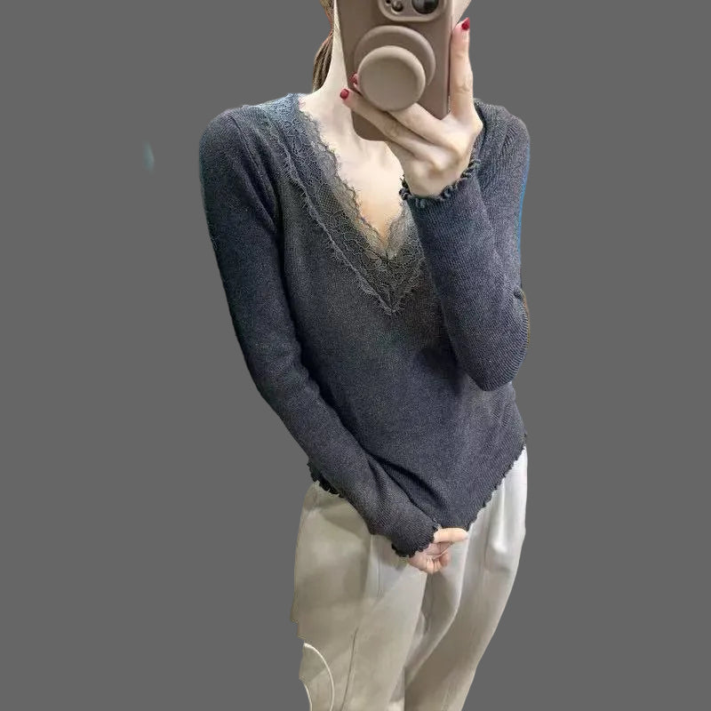 EB | Ausschnitt Pullover mit Spitzeneinsatz