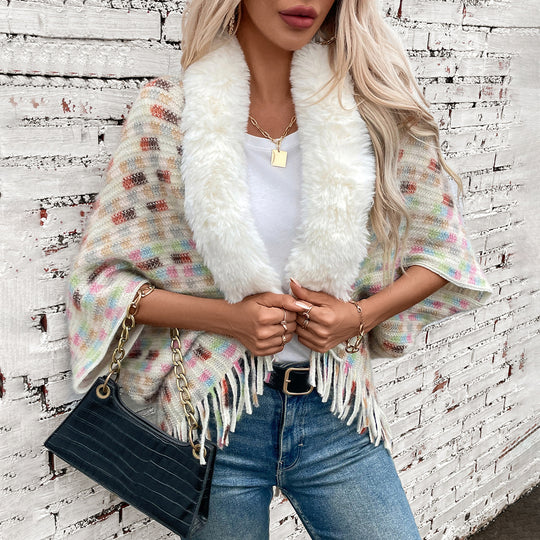 Damen eleganter Poncho mit luxuriösem Kunstfellkragen und Fransen EB