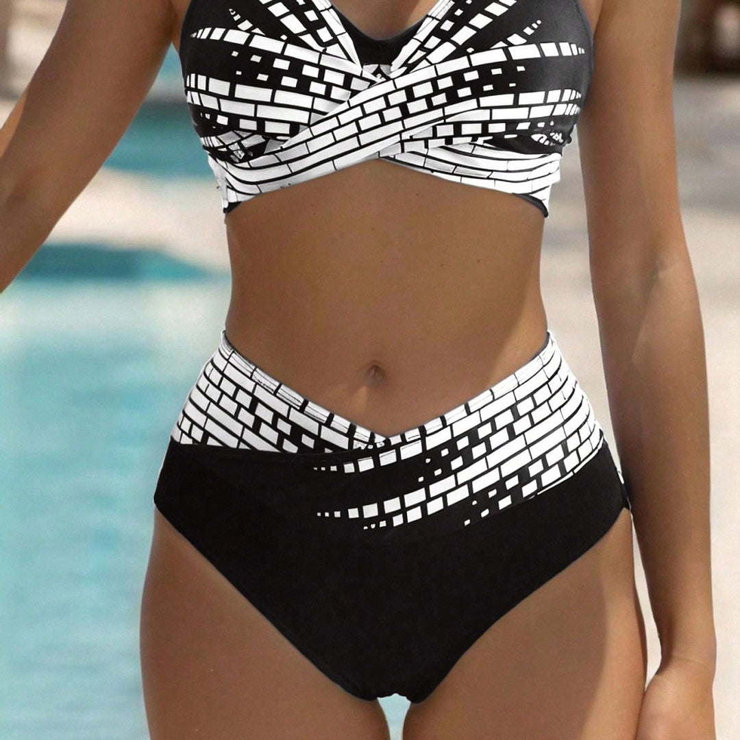 Damen Triangel-Bikini mit modischem Schnitt und graphischem Design EB