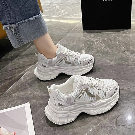 Damen Sportliche Chunky Sneakers mit atmungsaktiver Struktur und dämpfender Sohle EB