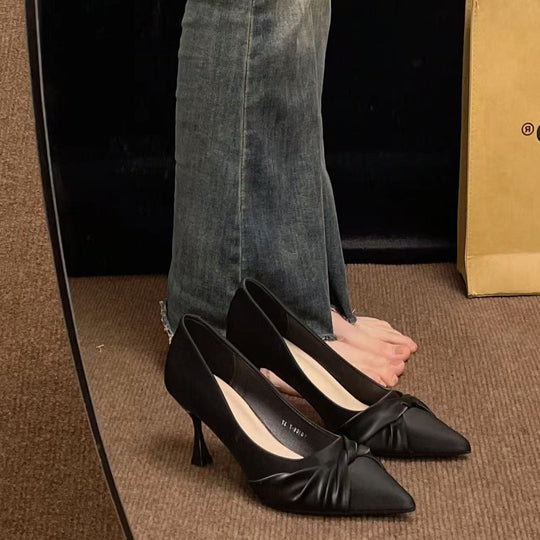 Damen Elegante Slingpumps mit asymmetrischem Detail und schmalem Absatz EB
