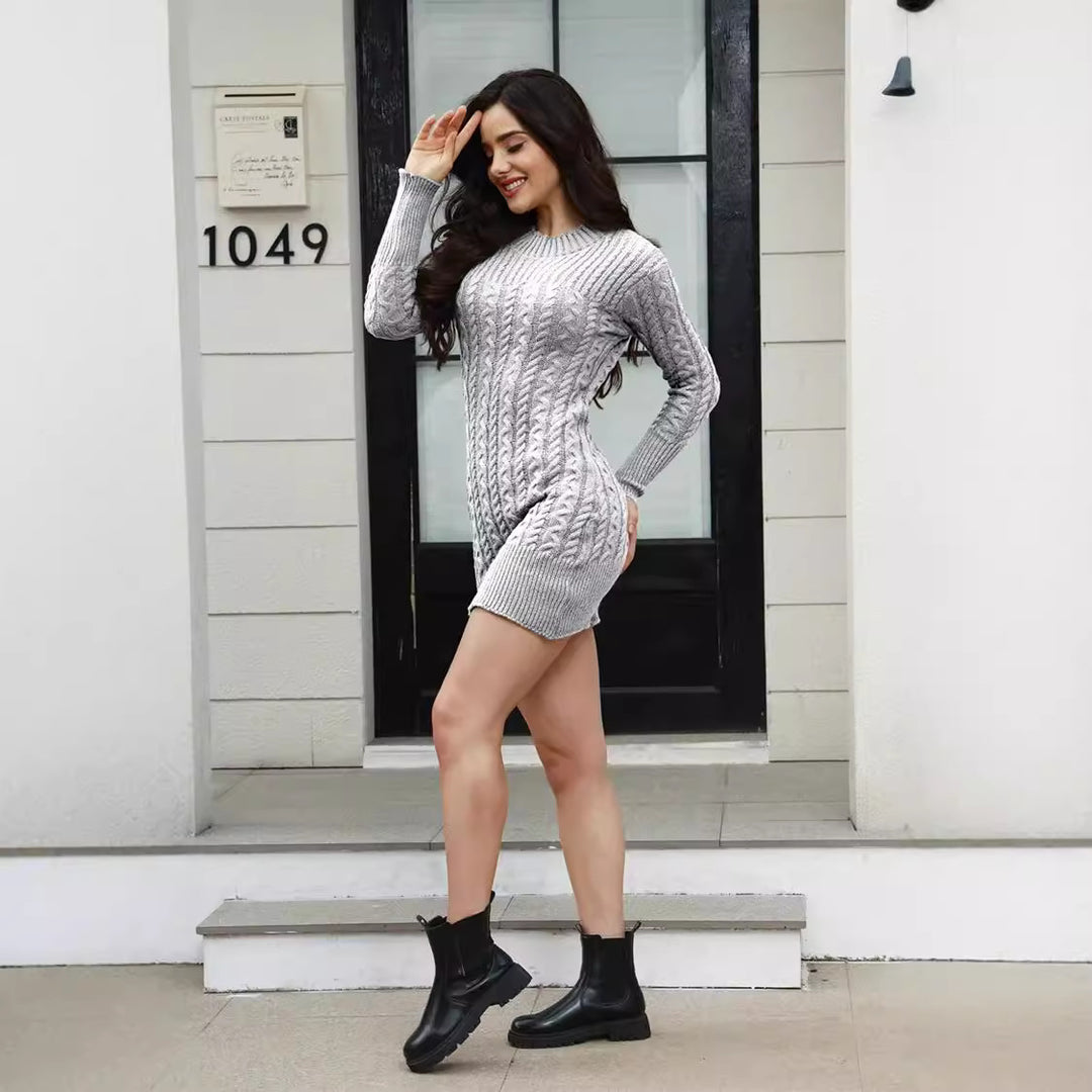 Damen Strickkleid mit kunstvollem Zopfmuster und figurbetontem Schnitt EB