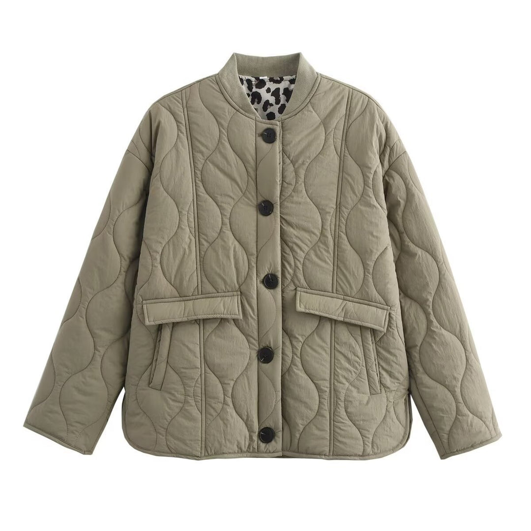 Damen Steppjacke im lässigen Oversized-Stil mit modischen Knopfdetails EB