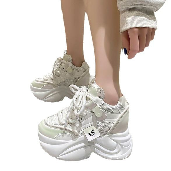 Damen Plattform-Sneaker mit atmungsaktivem Mesh und gepolsterter Sohle EB