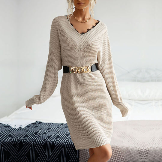 Damen Strickkleid im lässigen Oversized-Stil mit V-Ausschnitt und Rippmuster EB