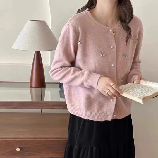 Damen Strickjacke mit feinen Perlen- und Blütenapplikationen EB