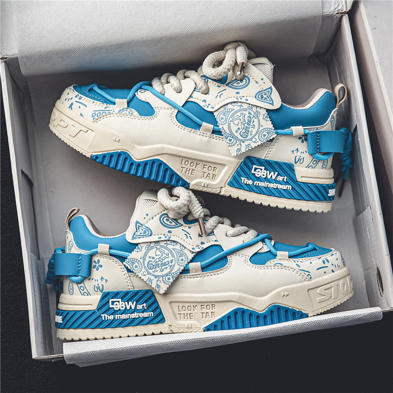 Damen modische Sneakers mit einzigartigem Design und innovativen Designelementen EB