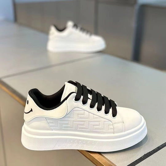 Damen Chunky Sneakers mit einzigartigem Oberflächenmuster EB