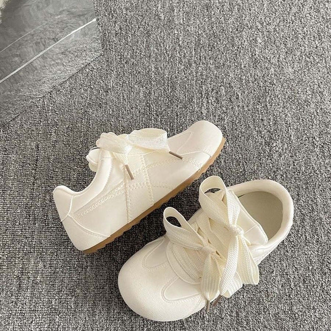 Damen modische Sneakers mit besonders weichem Obermaterial und einstellbarem Klettverschluss EB