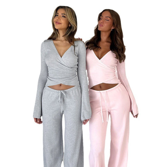Damen nan Wickel-Cropped-Top mit tiefem V‑Ausschnitt, taillierter Wickelform und langen Glockenärmeln EB