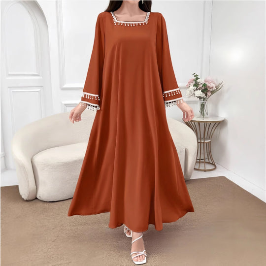 Damen Elegantes Maxikleid mit dekorativen Fransen und weiten Ärmeln EB