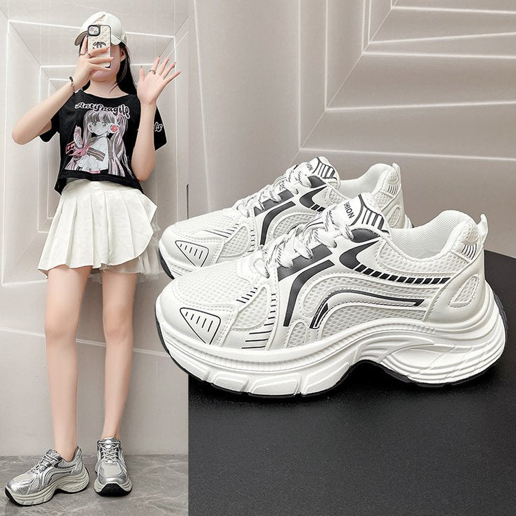 Damen modische Lauf-Sneaker mit glänzendem Obermaterial und dämpfender Sohle EB