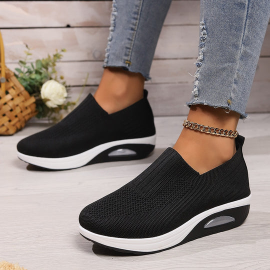 Damen Atmungsaktive Slip-On Sneakers mit erhöhtem Komfort EB