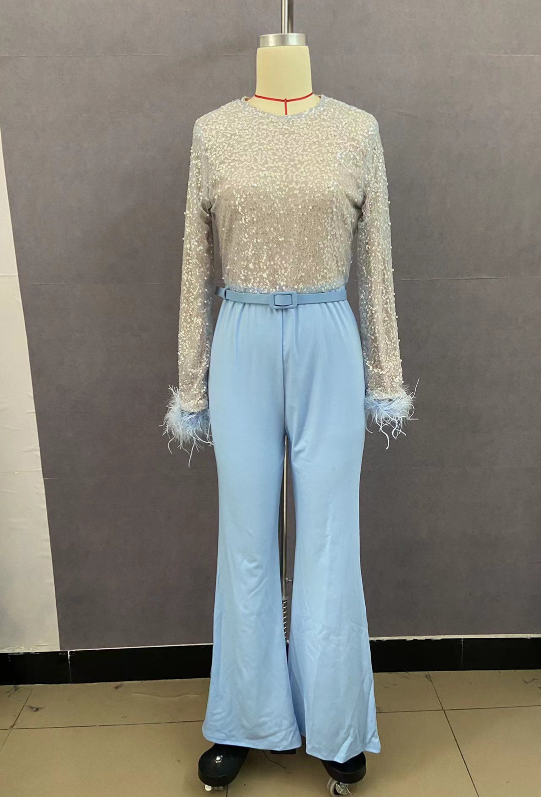 Damen Glitzerndes Oberteil mit langen Ärmeln und eleganter Hose EB