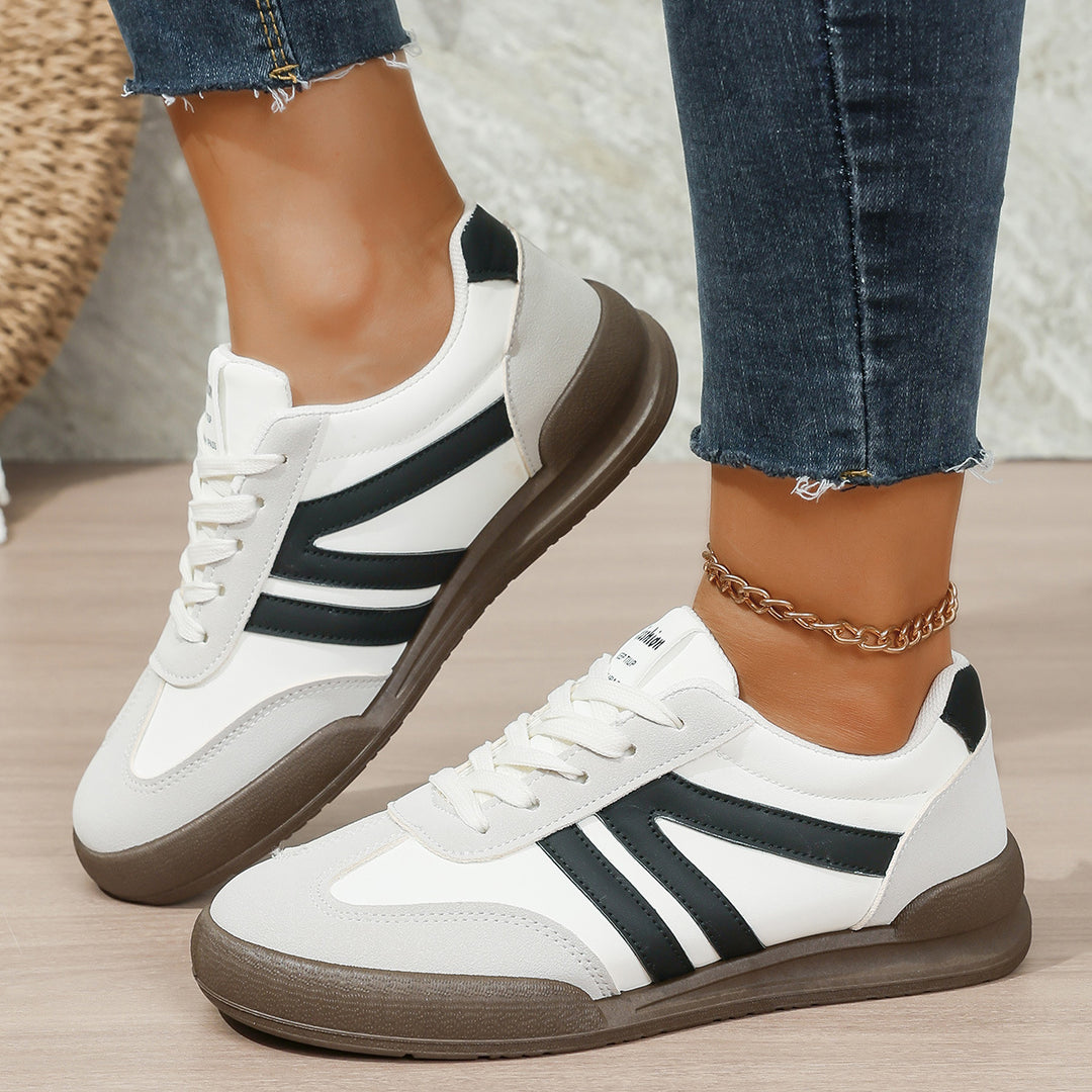 Damen Freizeit-Sneaker mit atmungsaktiver Obermaterialkombination und rutschfester Sohle EB