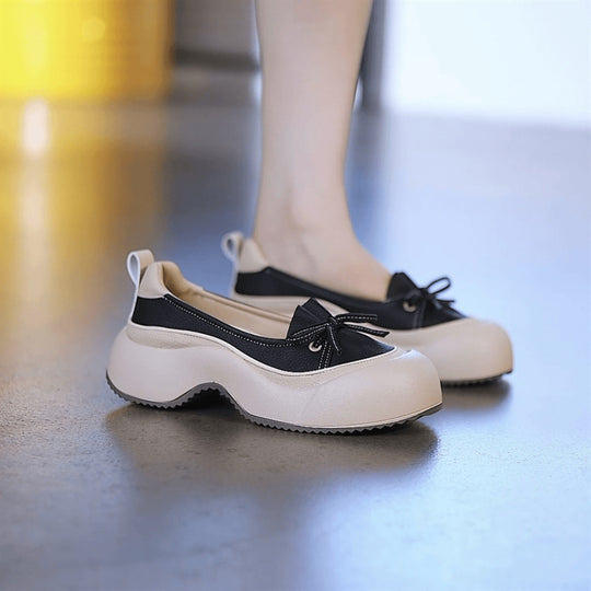 Damen Sleek Casual Slipper mit ausgeprägter Plateau-Sohle und modischem Bindegarn EB
