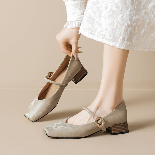 Damen elegante Ballerinas mit modischem Schnallenverschluss EB